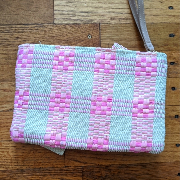 a new day Woven Straw Wristlet/Clutch - Picture 5 of 5